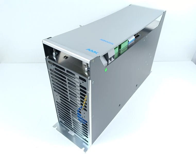 AMK AMKASYN AW 40/60-3 Servo Drive Vers. 1.10 AW40/60-3 UNUSED UNBENUTZT
Wird in neuem Fenster oder Tab geöffnet