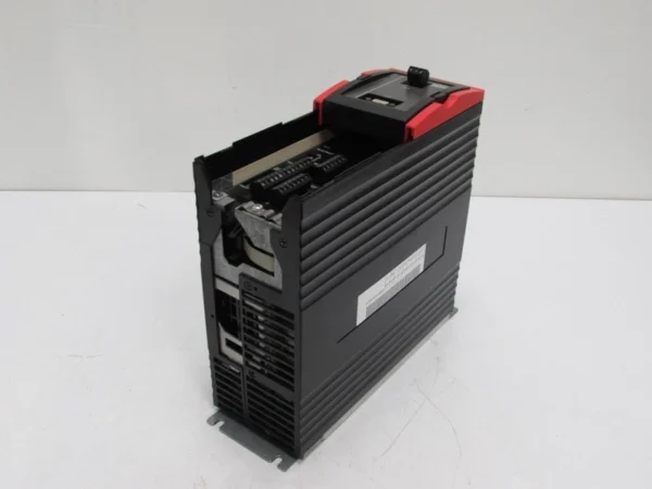 SEW Eurodrive Movidyn Servo Drive MKS51A005-503-50 + USS21A Top Zustand
Wird in neuem Fenster oder Tab geöffnet 1 SEW Eurodrive Movidyn Servo Drive MKS51A005-503-50 + USS21A Top Zustand
Wird in neuem Fenster oder Tab geöffnet