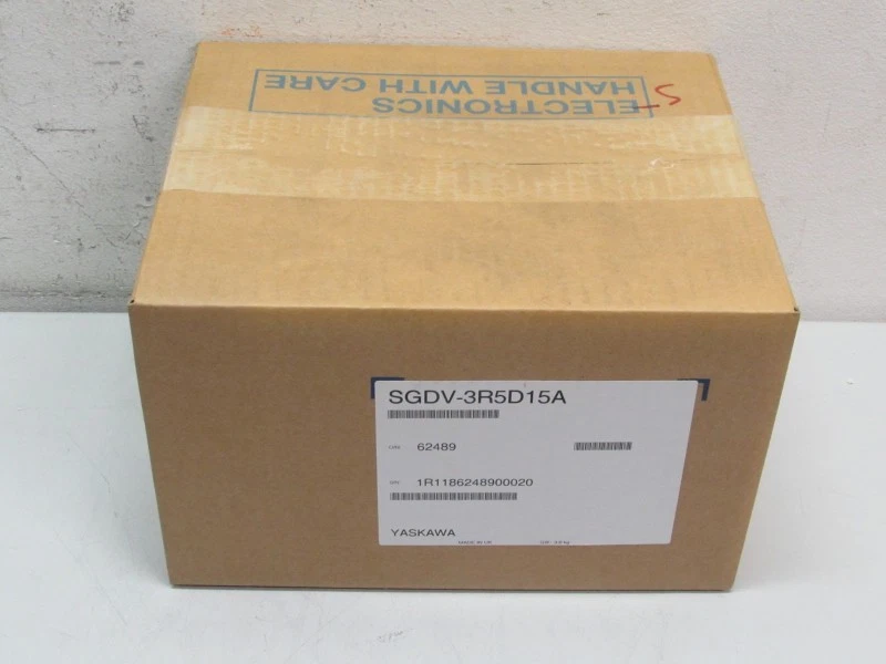 Yaskawa Servo Drive Servodrive SGDV-3R5D15A 1kW 3,5A 400V Unbenutzt OVP
Wird in neuem Fenster oder Tab geöffnet