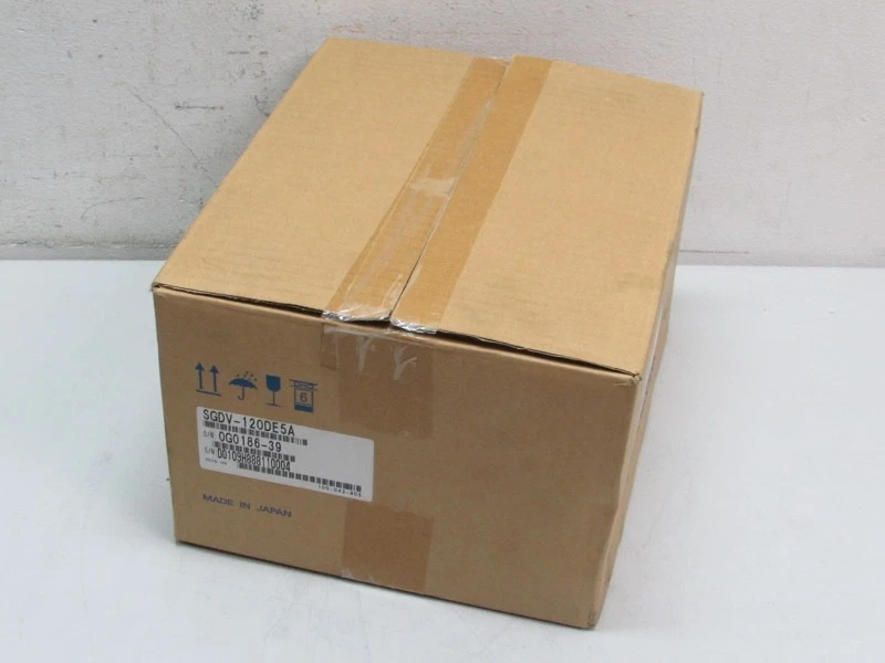 Yaskawa Servo Drive Servopack SGDV-120DE5A 3kW 11,9A 400V Unbenutzt OVP
Wird in neuem Fenster oder Tab geöffnet