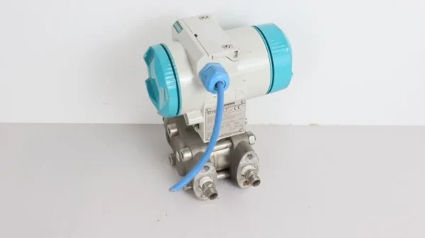Siemens Sitrans P 7MF4433-1FA22-1BB7-Z Messumformer für Differenzdruck
Wird in neuem Fenster oder Tab geöffnet