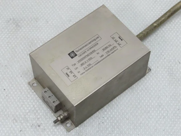 Telemecanique VW3SKFN010H03 (AEG Schneider Automation) 10 A RFI Filter
Wird in neuem Fenster oder Tab geöffnet