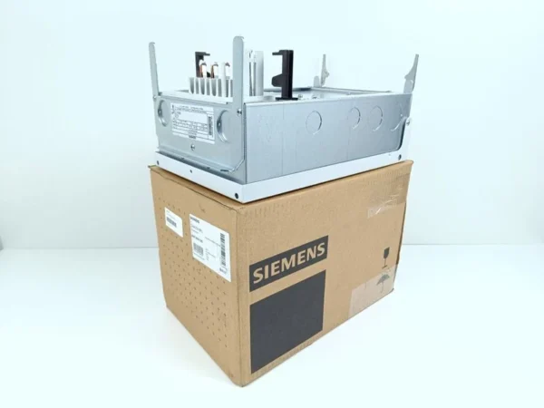 Siemens Sivacon 8PS BD2-AK2X/S18 BVP:203135 Abgangskasten UNUSED & OVP
Wird in neuem Fenster oder Tab geöffnet