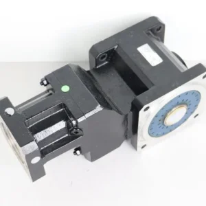 SEW Eurodrive Getriebe BSAF302 EBH03/08/06 I:20 UNUSED UNBENUTZT
Wird in neuem Fenster oder Tab geöffnet