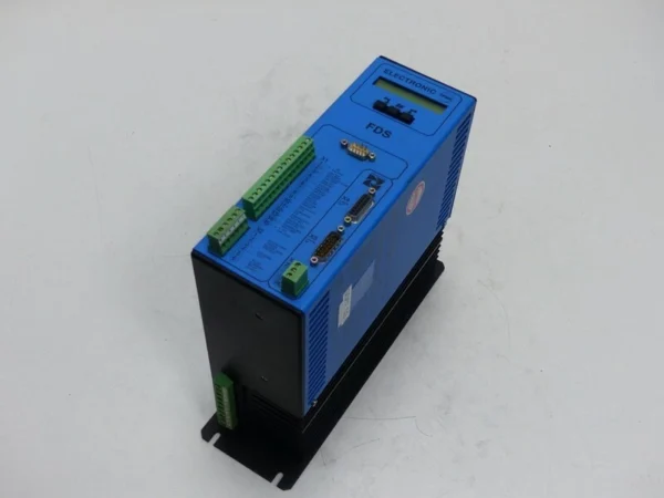Stöber FDS 1070B plus Drive Com 400V 10A 7kVA Soft.D3.1 TESTED
Wird in neuem Fenster oder Tab geöffnet