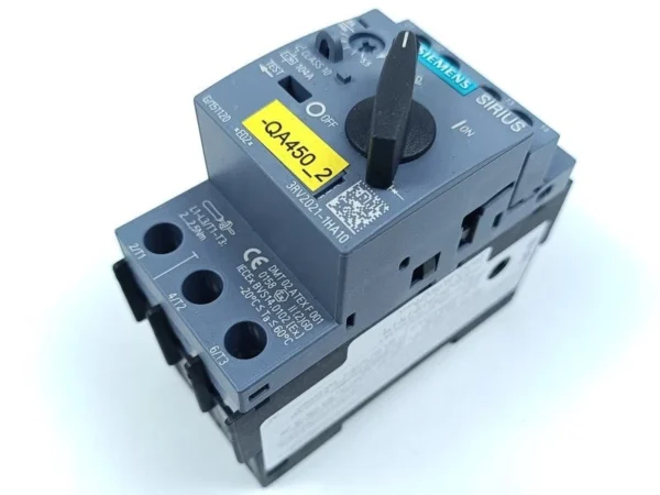 Siemens SIRIUS Leistungsschalter 3RV2021-1HA10 TOP ZUSTAND
Wird in neuem Fenster oder Tab geöffnet