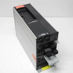 Danfoss VLT6008 VLT6008HT4B20STR3D0F00A00C0 400V 12.2A 9,3kVA 178B2009 Neuwertig
