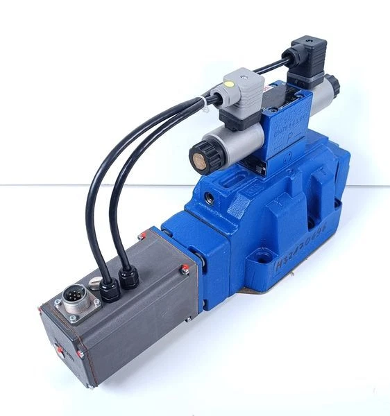 Rexroth 4WRKE25E350L-35/6EG24ETK31/A5D3M R900972658 R900713823 R900890219 UNUSED