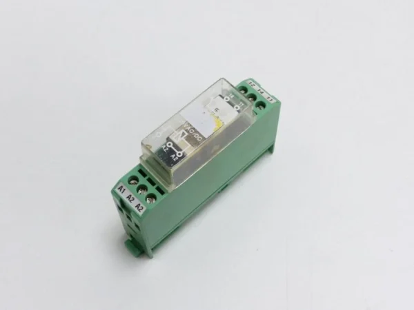 Phoenix Contact EMG 17-REL/KSR-230/21/SO 54 Nr.2946353 CH-Nr.: 91806 Top Zustand