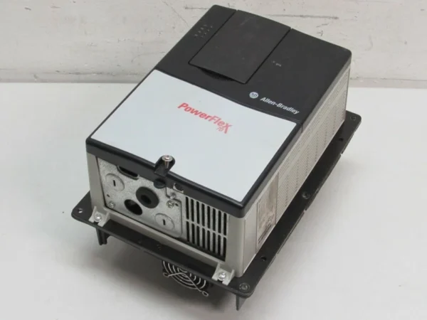 Allen Bradley PowerFlex 70 AC Drive 20AC011F0AYNANC0 400V 4 / 5,5kw Top Zustand
Wird in neuem Fenster oder Tab geöffnet