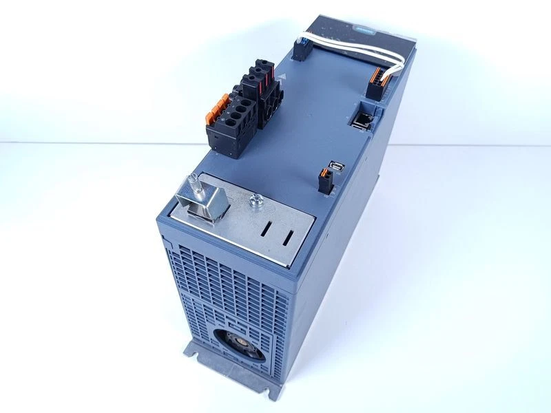 Siemens Sinamics S210 Servo Drive 6SL3210-5HE15-0UF0 FS: 03 TESTED & NEUWERTIG
Wird in neuem Fenster oder Tab geöffnet