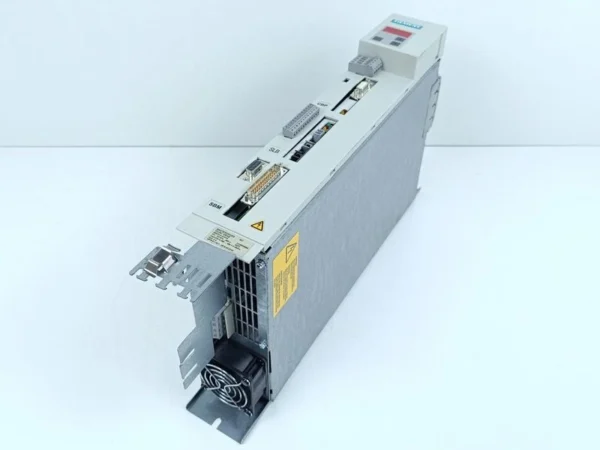 Siemens Masterdrive MC 6SE7014-0TP70 Z=G91+G42+C43 Vers. F TESTED TOP ZUSTAND
Wird in neuem Fenster oder Tab geöffnet