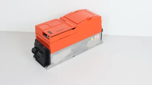 SEW Eurodrive MCF40A0040-5A3-4-00 + MDX60A0040-5A3-4-00 TESTED & TOP ZUSTAND
Wird in neuem Fenster oder Tab geöffnet