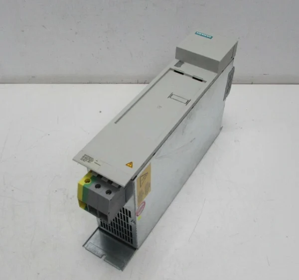 Siemens Masterdrives DC Link Module 6SE7090-0XP87-3CR0 120A TESTED NEUWERTIG
Wird in neuem Fenster oder Tab geöffnet