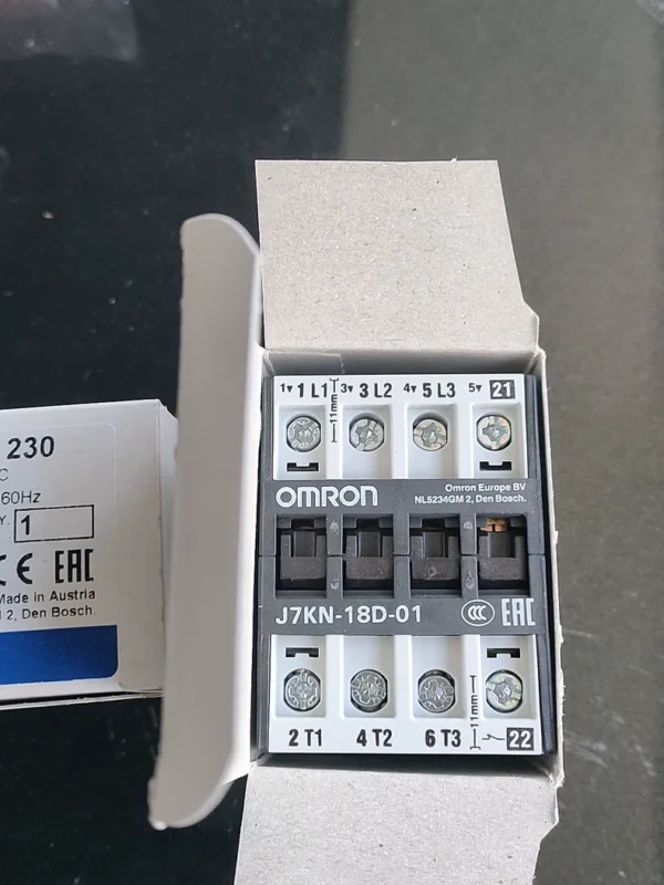 Omron contactor J7KN-18D-01