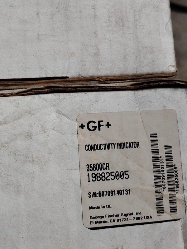 +GF+ Conductivity Transmitter 35800CR - Industrial Process Meter