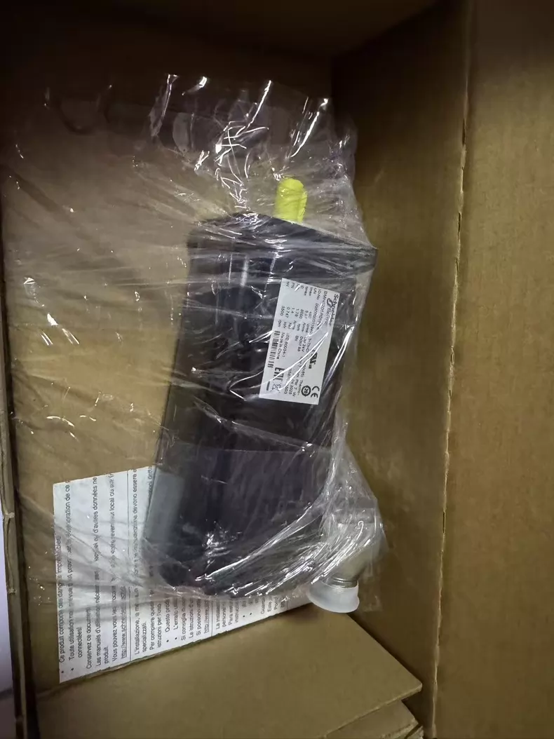 Schneider Servo Motor BMH0701P01F2A High Performance Drive
