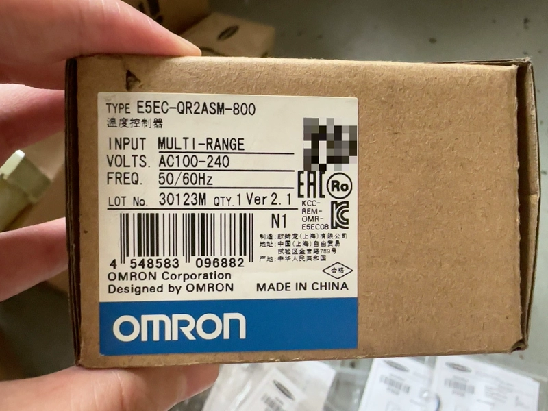 Omron Temperature Controller E5EC-QR2ASM-800 - Precise Temp Control