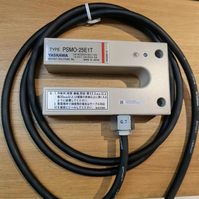 YASKAWA PSMO-25E1TH Magnetic Proximity Switch Sensor