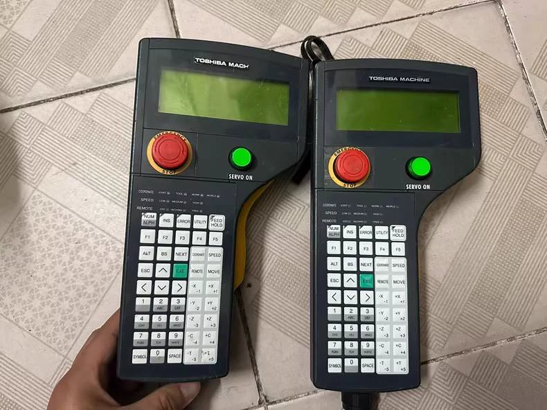 Toshiba TP1000 Teach Pendant Controller for Automation