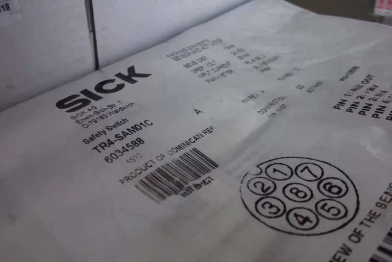 SICK TR4-SAM01C Sensor - Precision Industrial Sensing Device