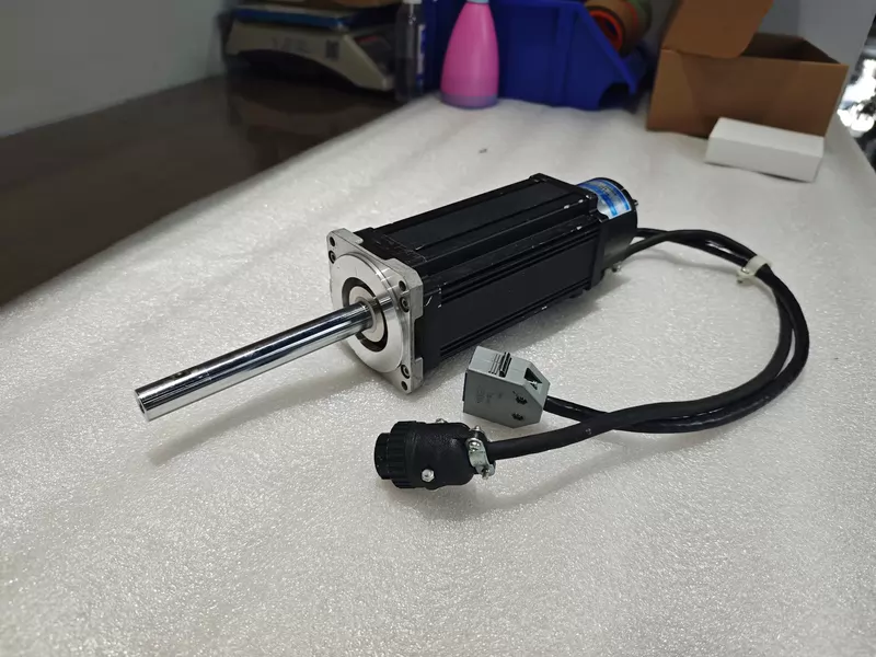 Tamagawa TS4559N3E15 High-Precision Servo Motor