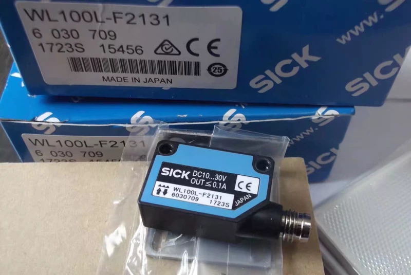 SICK WL100L-F2131 Photoelectric Sensor - Reliable Object Detection